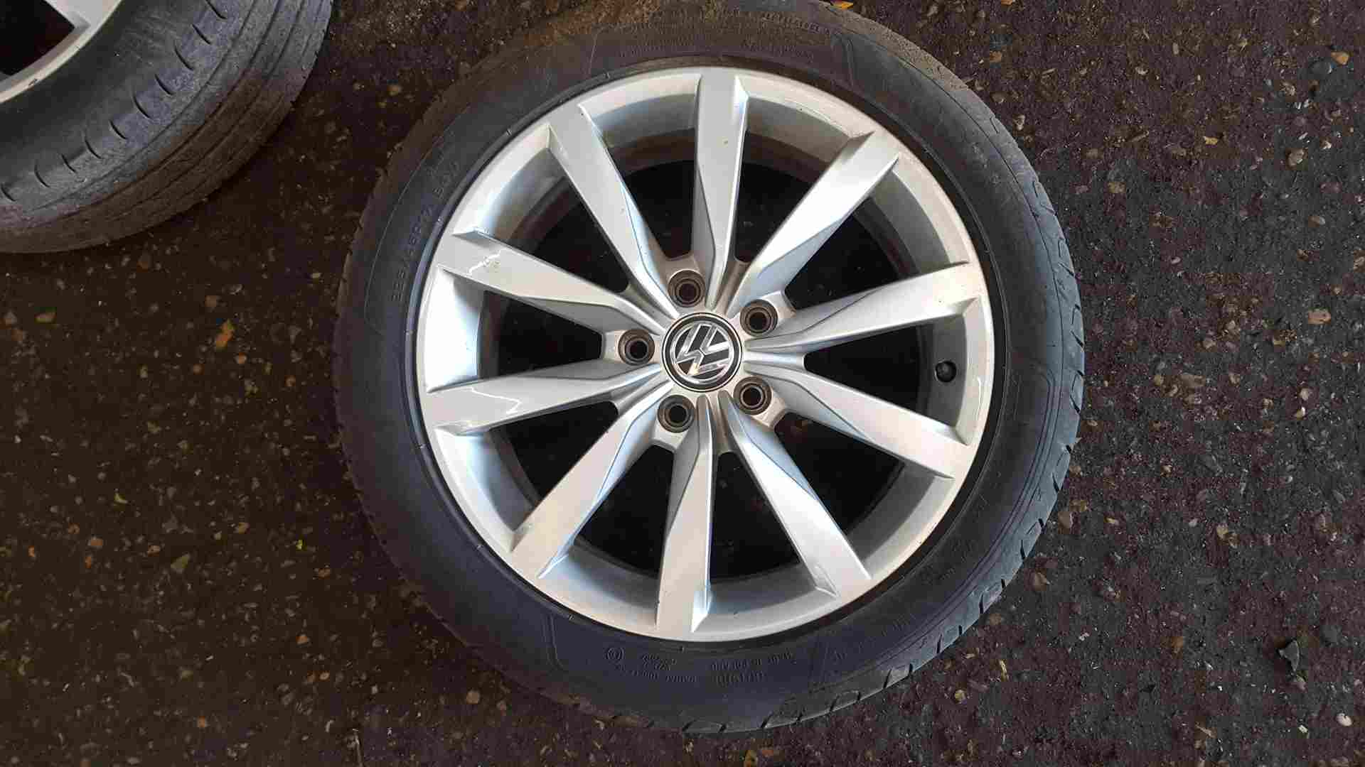 Volkswagen Golf MK7 2012-2017 Dijon Alloy Wheel 17Inch RIM + Tyre 225 45 17 6Mm