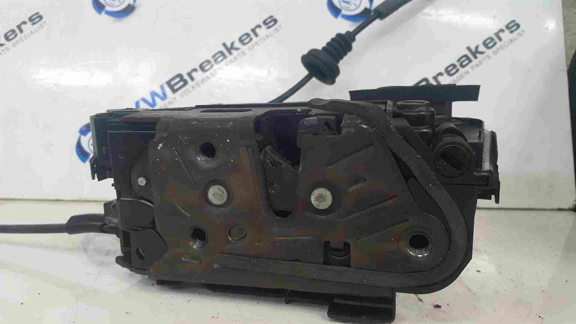 Volkswagen Golf MK7 2012-2017 Drivers OSR Rear Door Lock Mechanism 5Ta839016d