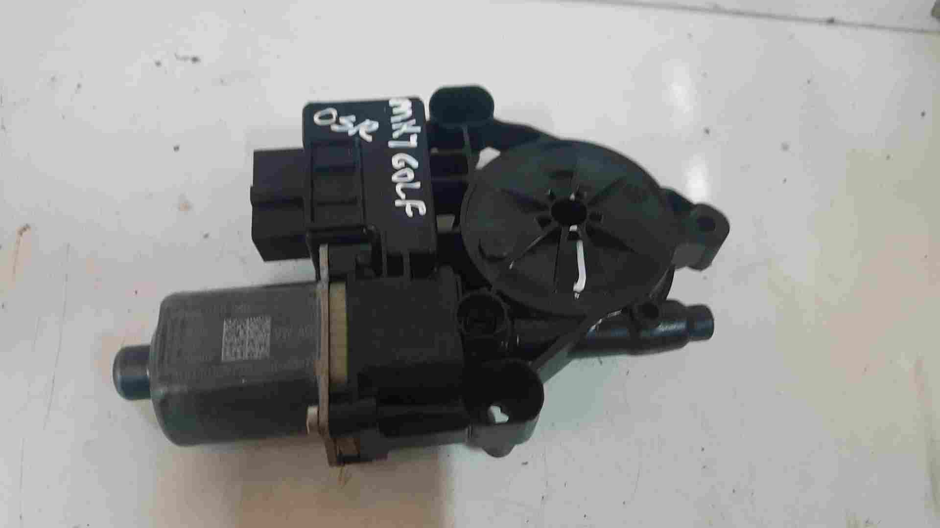 Volkswagen Golf MK7 2012-2017 Drivers OSR Rear Window Motor 5Q0959812