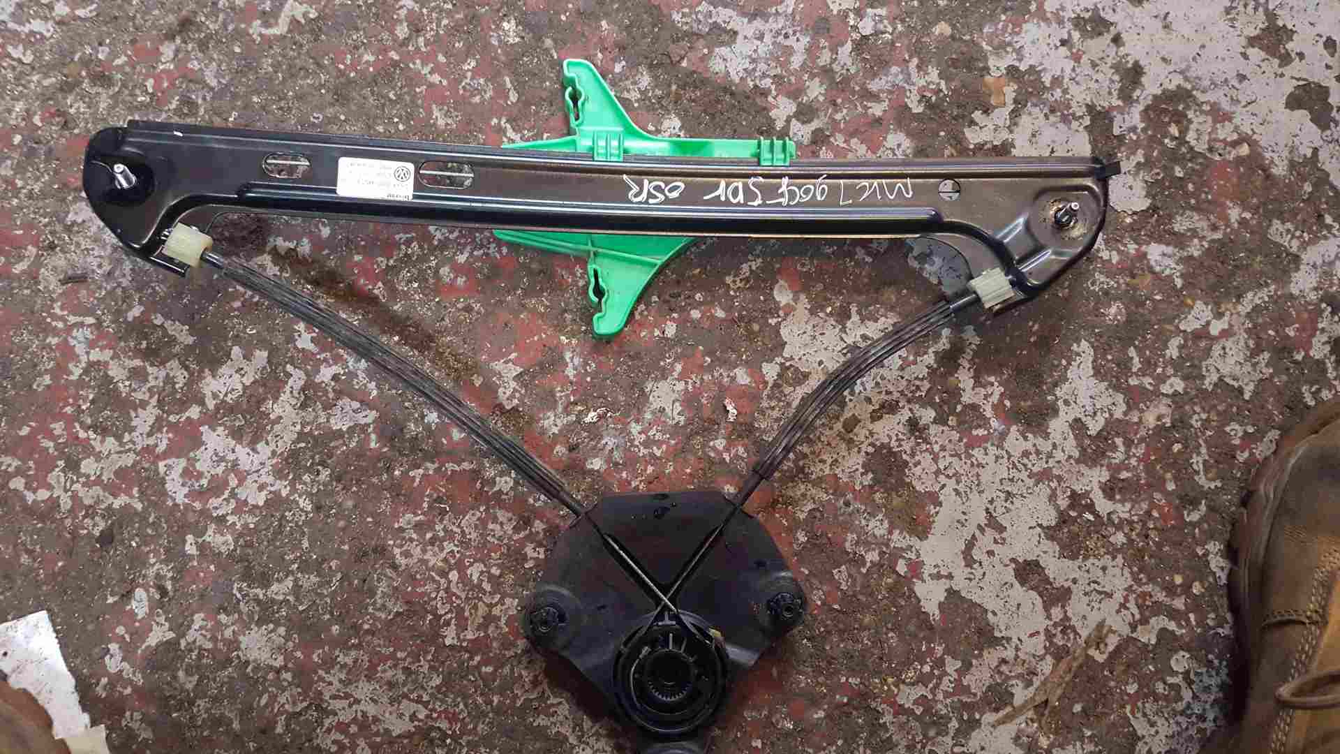 Volkswagen Golf MK7 2012-2017 Drivers OSR Rear Window Regulator 5G4839462c