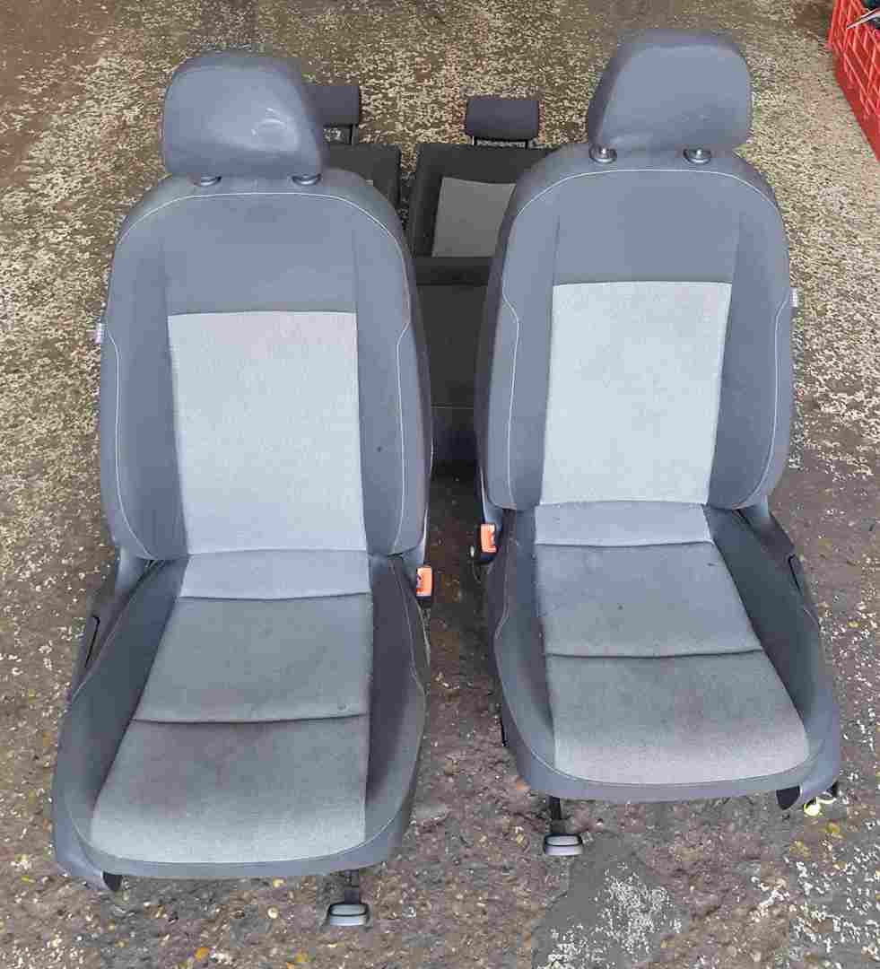 Volkswagen Golf MK7 2012-2017 Interior Set Seats Chairs Cloth 5DR