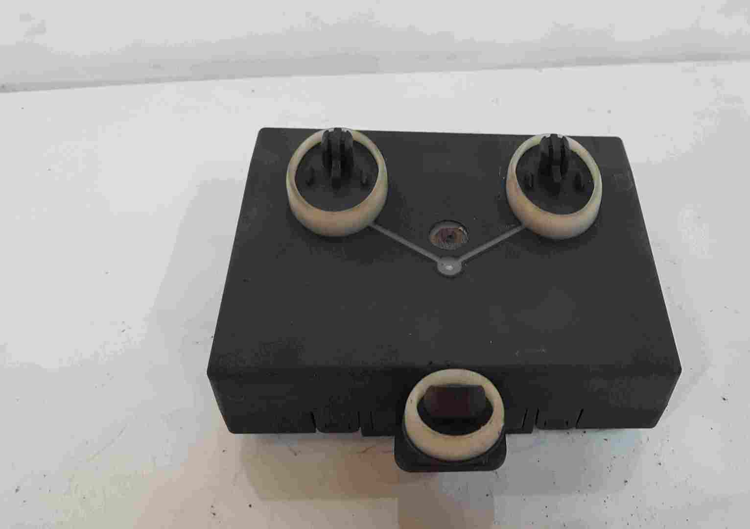 Volkswagen Golf MK7 2012-2017 Passenger NSF Front Door Control Module 5Q4959392