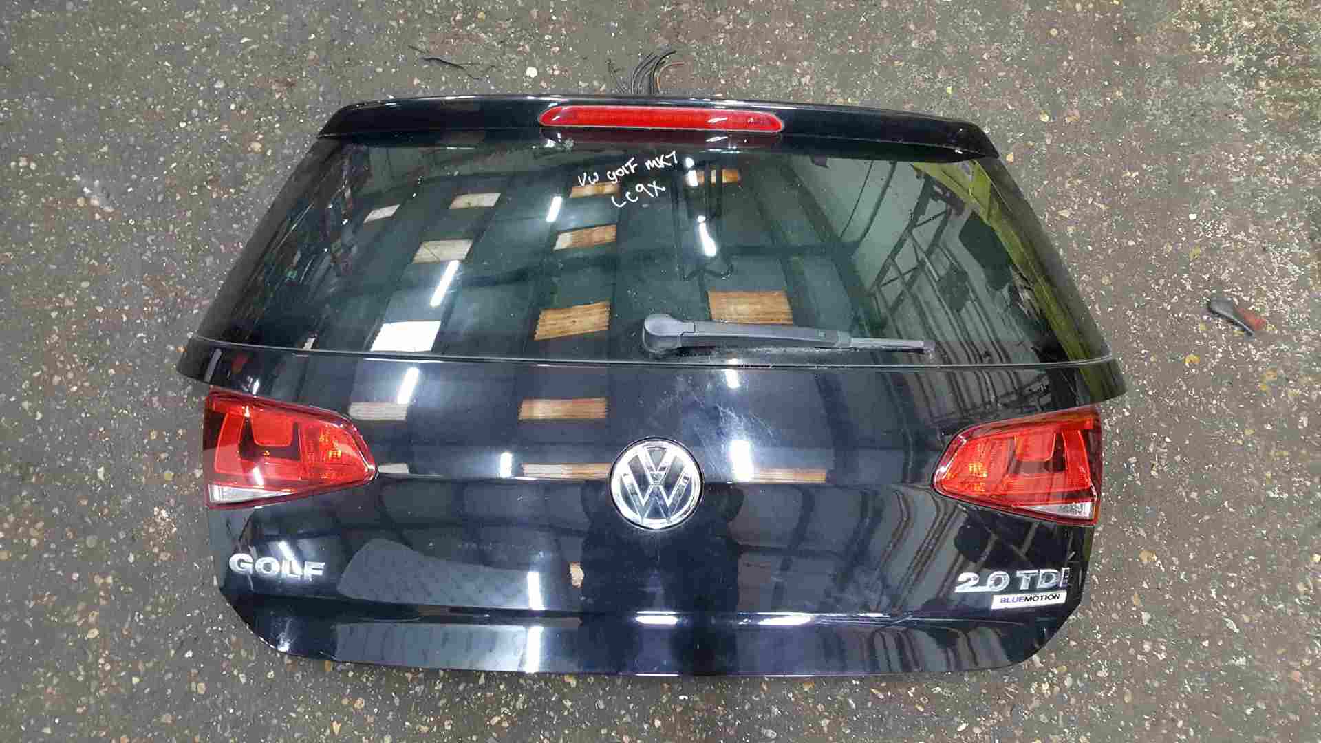 Volkswagen Golf MK7 2012-2017 Rear Tailgate Boot Black Lo41 L041