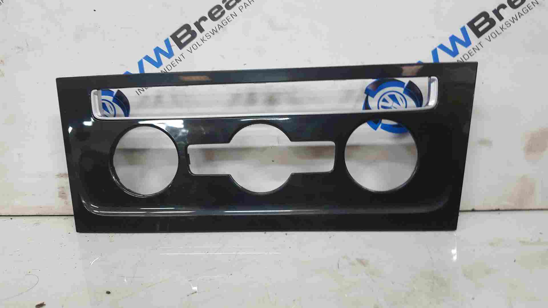 Volkswagen Golf MK7 7.5 2012-2020 Heater Control Panel Surround Trim Panel Grey