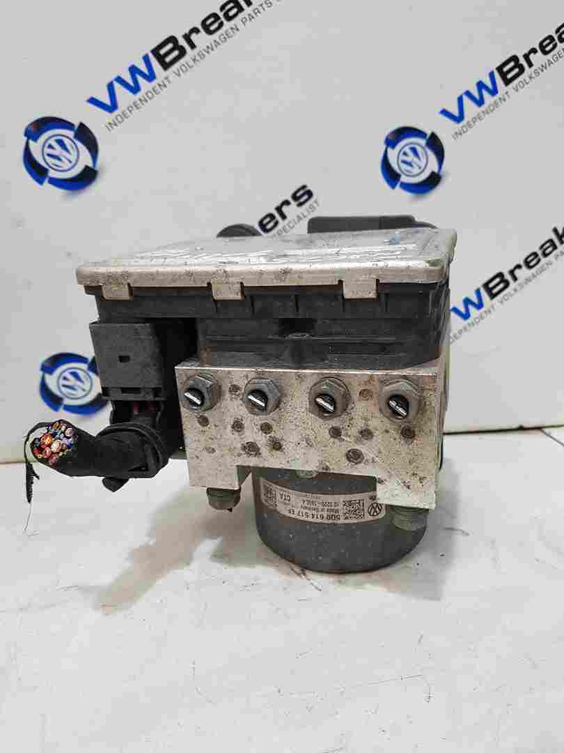Volkswagen Golf MK7.5 2017-2020 ABS Pump Unit 5Q0614517ef 