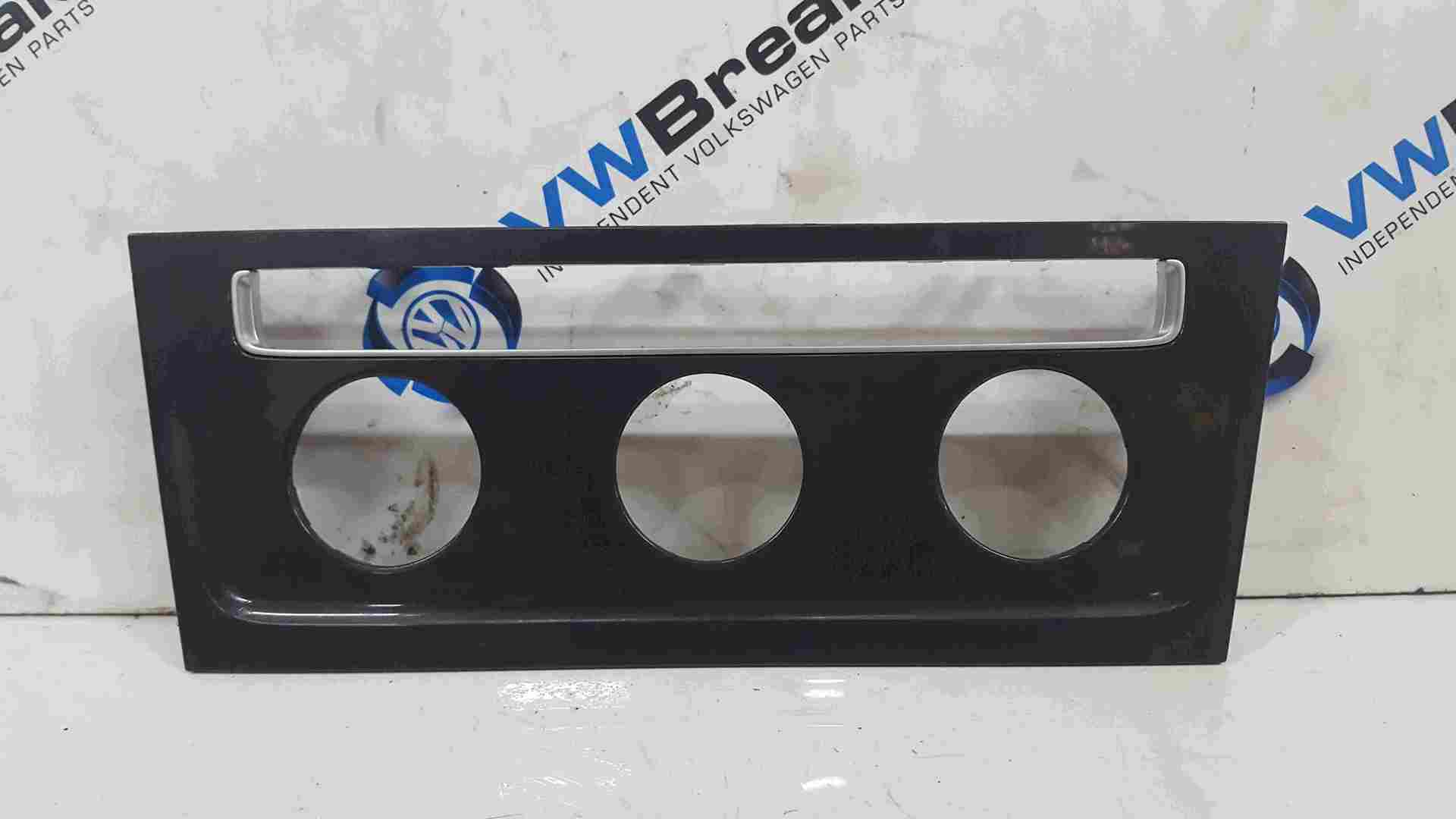 Volkswagen Golf MK7.5 2017-2020 Heater Control Surround Trim