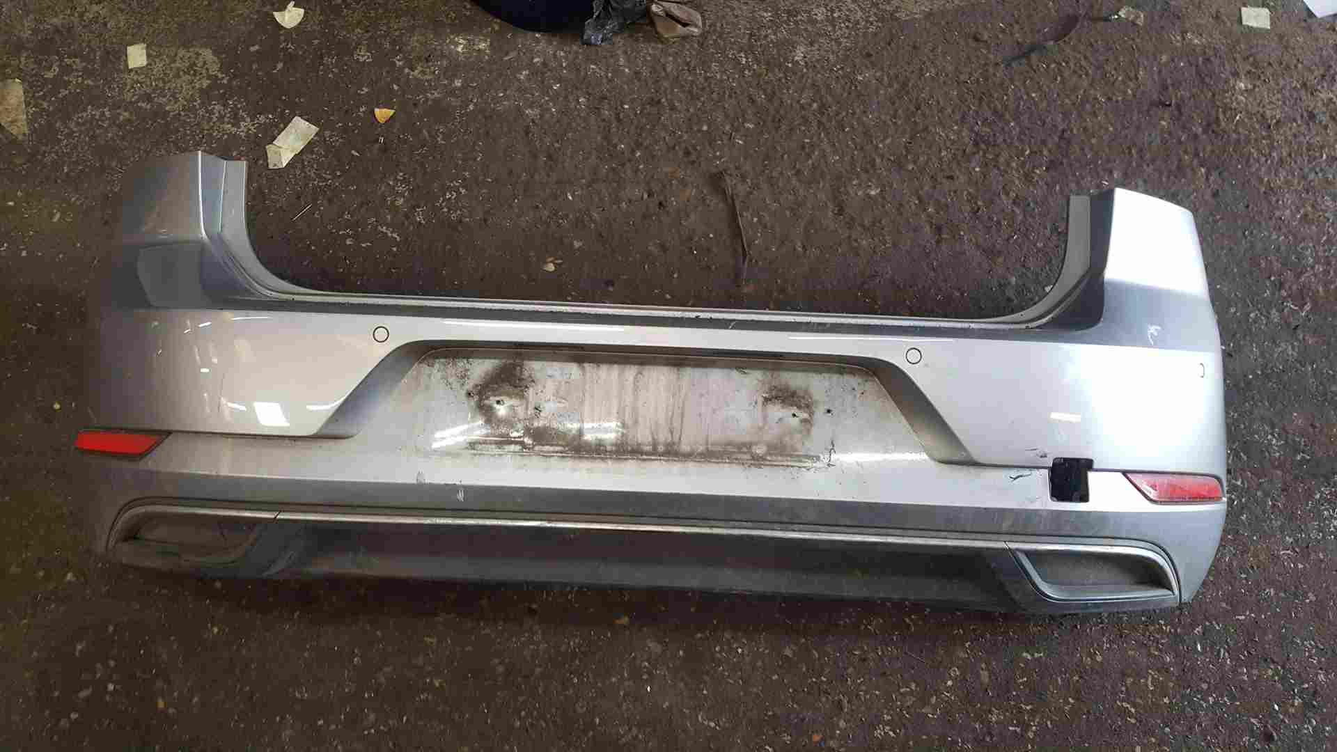 Volkswagen Golf Mk7 2012-2017 Rear Bumper Grey Silver Lb7w Reversing Sensors