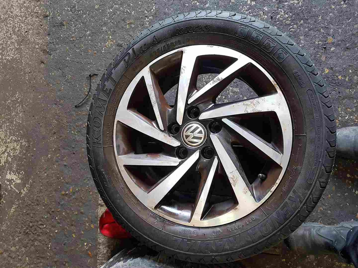 Volkswagen Golf Mk7.5 2017-2020 Alloy Wheel 16Inch 16 5G0601023ds 3/5