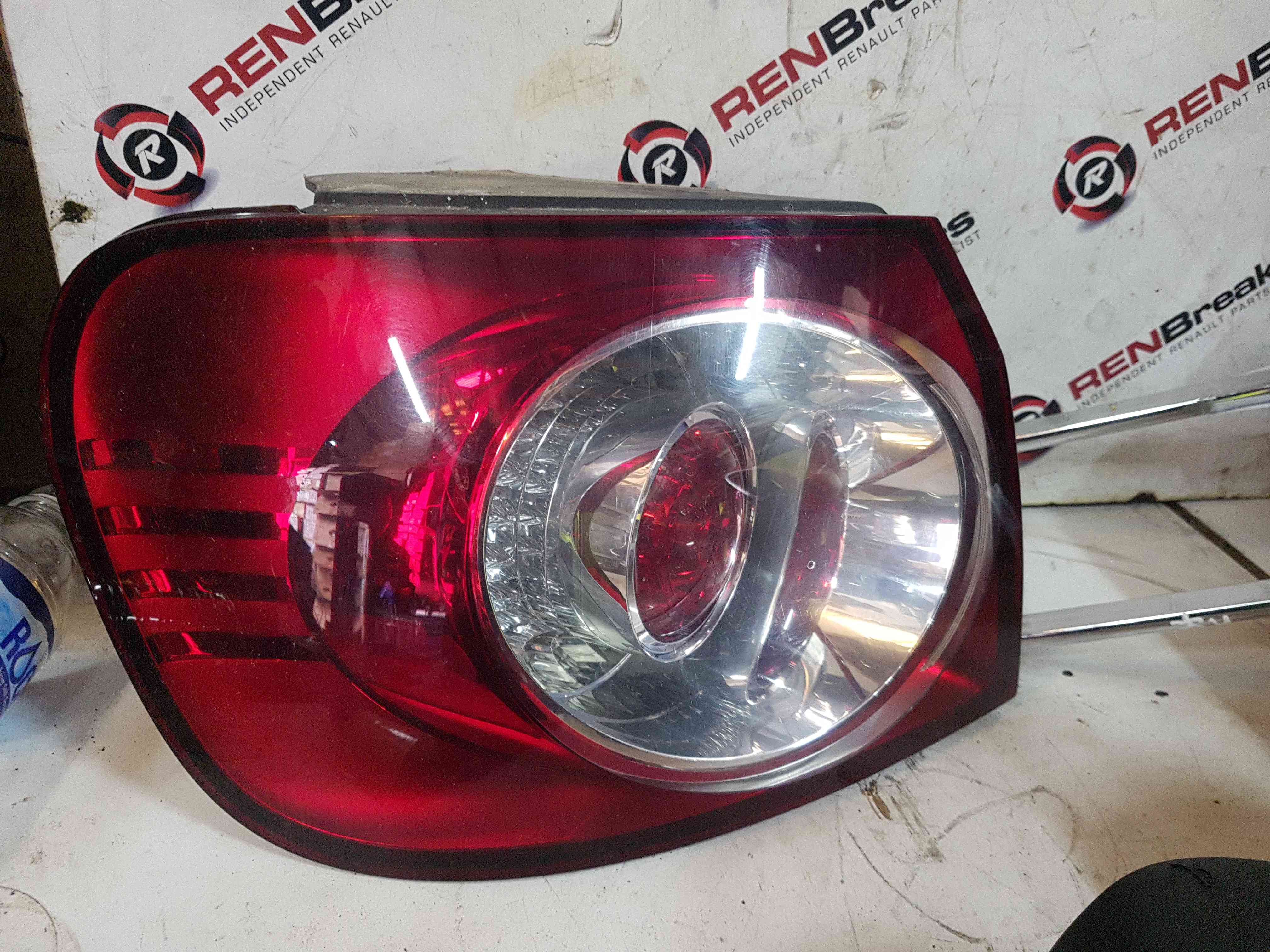 Volkswagen Golf Plus 2009-2012 Passenger NSR Rear Outer Body Rear Light