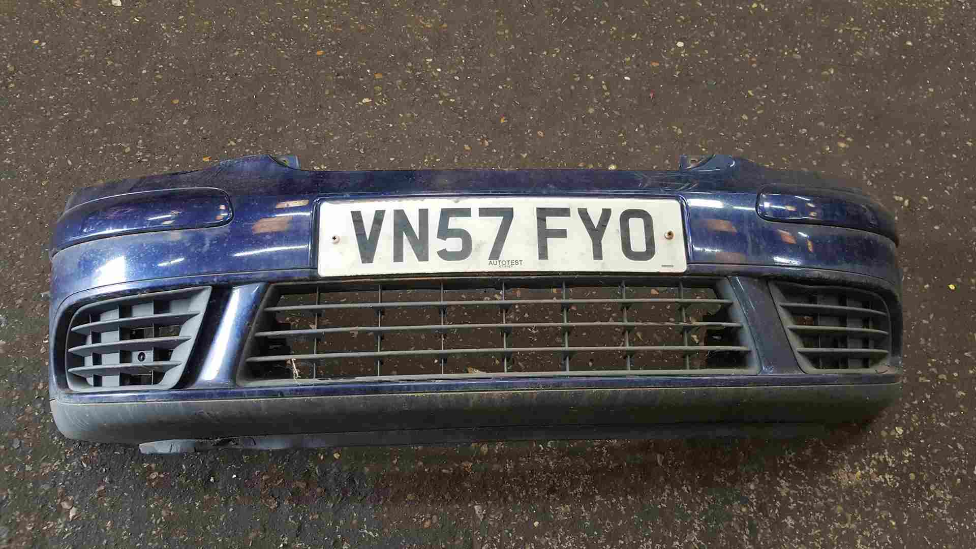 Volkswagen Golf Plus MK5 2003-2009 Front Bumper Blue Ld5q