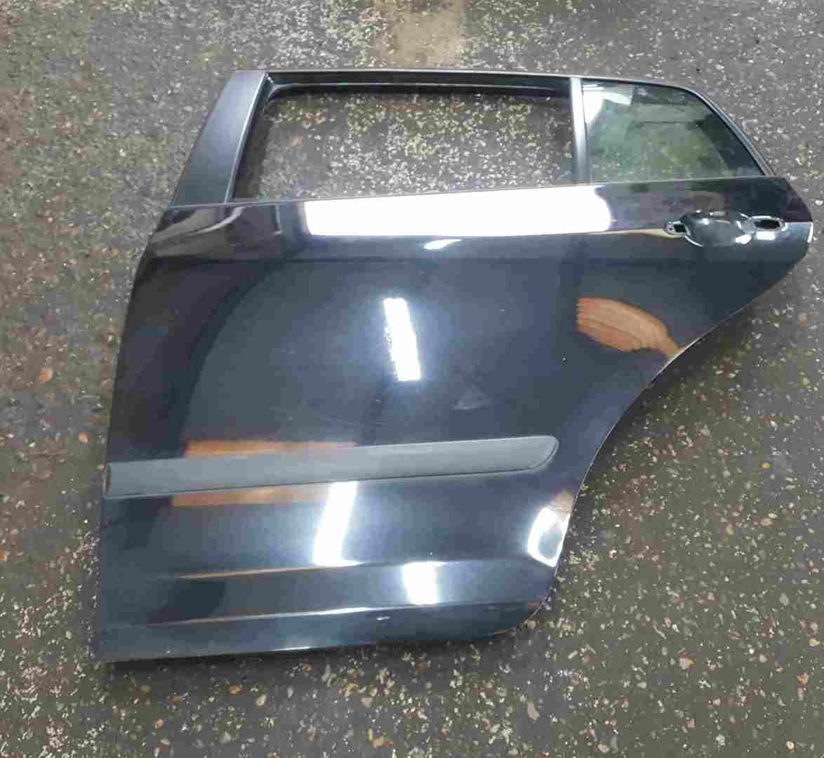 Volkswagen Golf Plus MK5 2003-2009 Passenger NSR Rear Door Black LC9Z