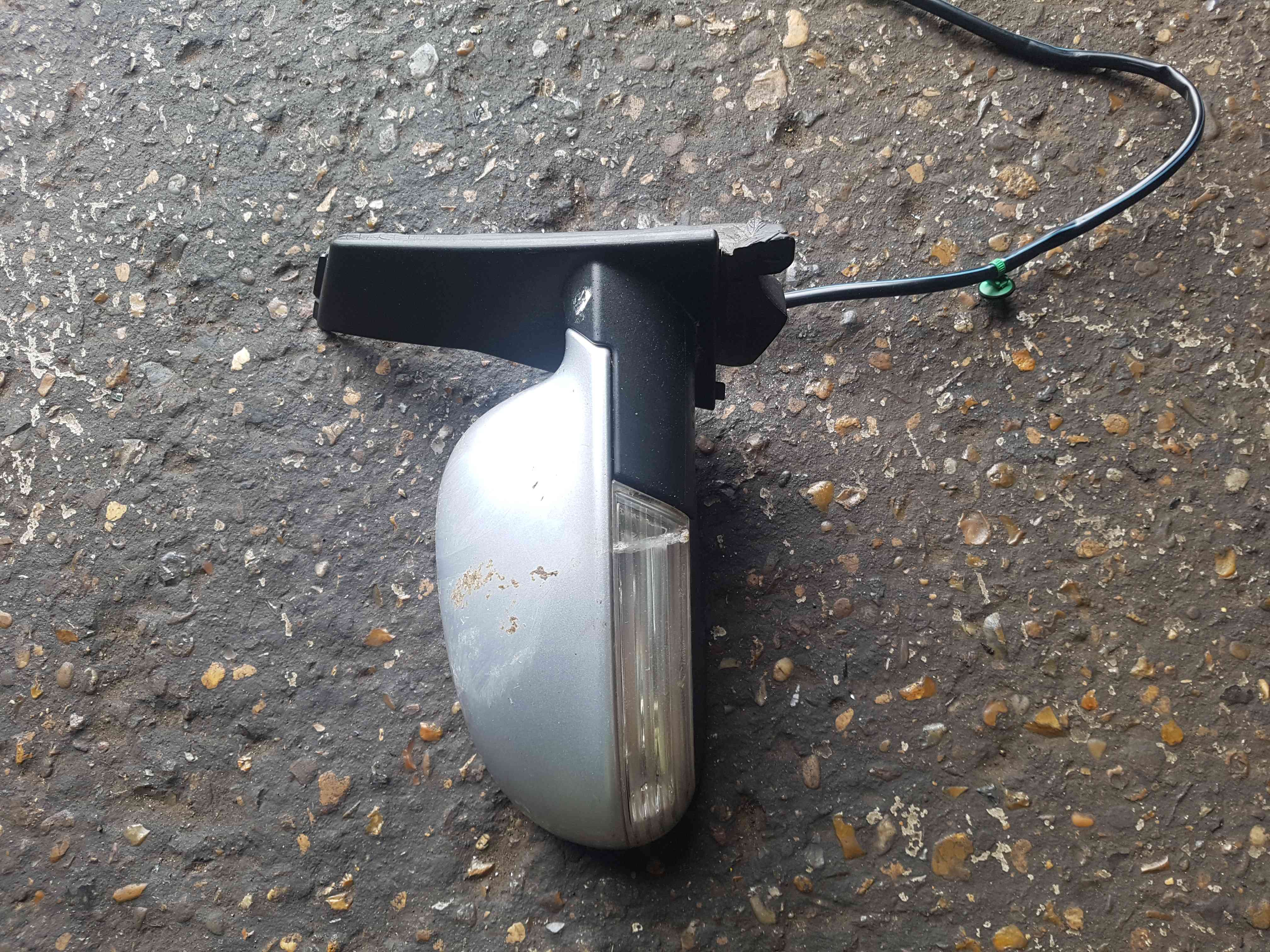 Volkswagen Golf Plus MK6 2009-2012 Drivers Os Wing Mirror silver  La7w