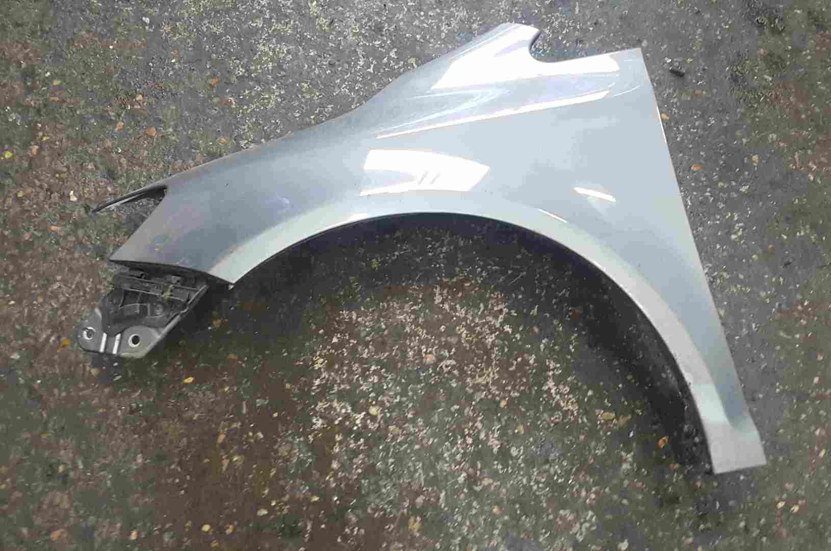 Volkswagen Golf Plus MK6 2009-2012 Passenger NS Wing Grey LA7T