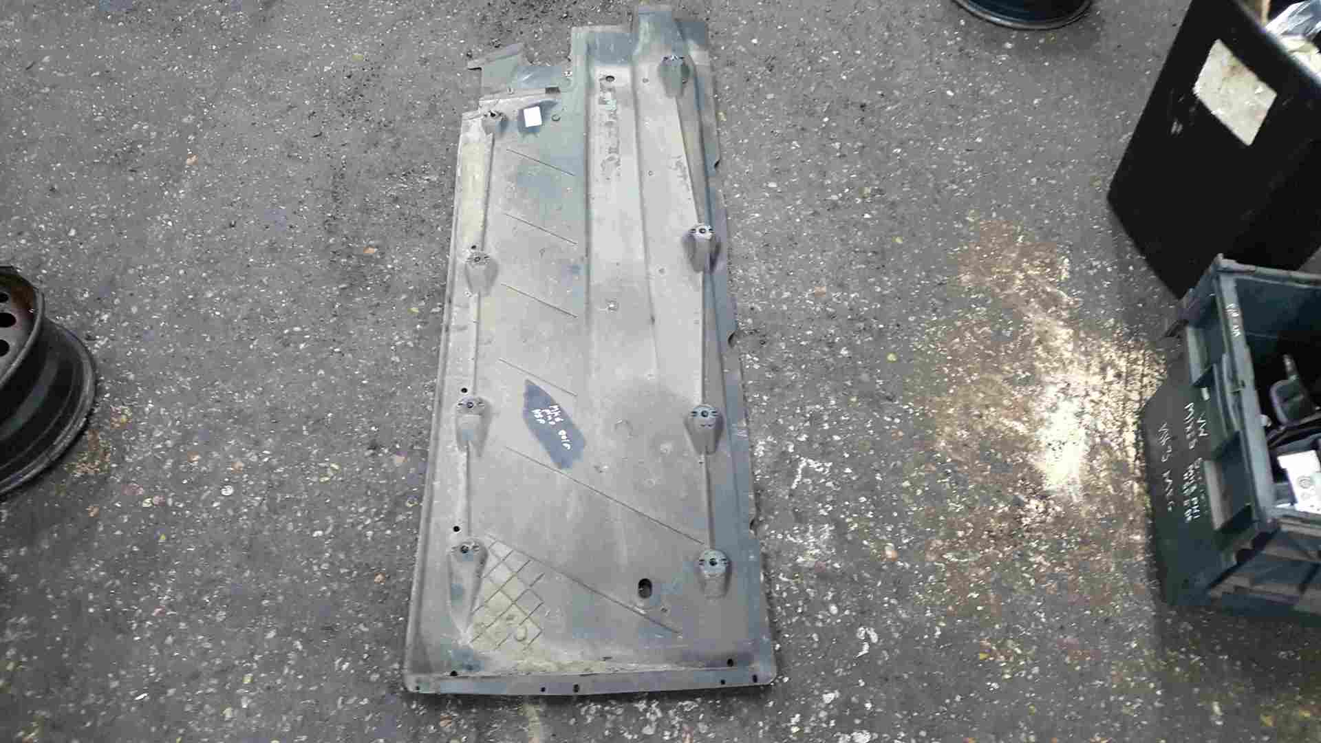 Volkswagen Golf Plus MK6 2009-2012 Passenger NSF Undertray Protection Cover