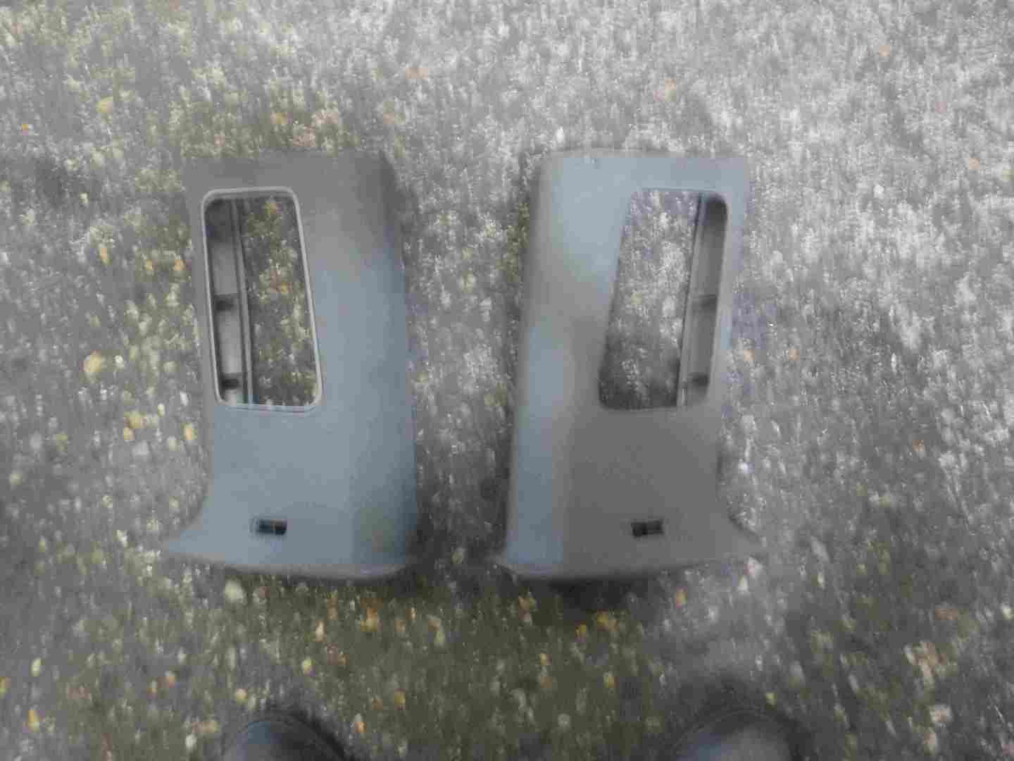 Volkswagen Golf R32 MK5 2003-2009 Seat Belt B Pillar Trims Plastic