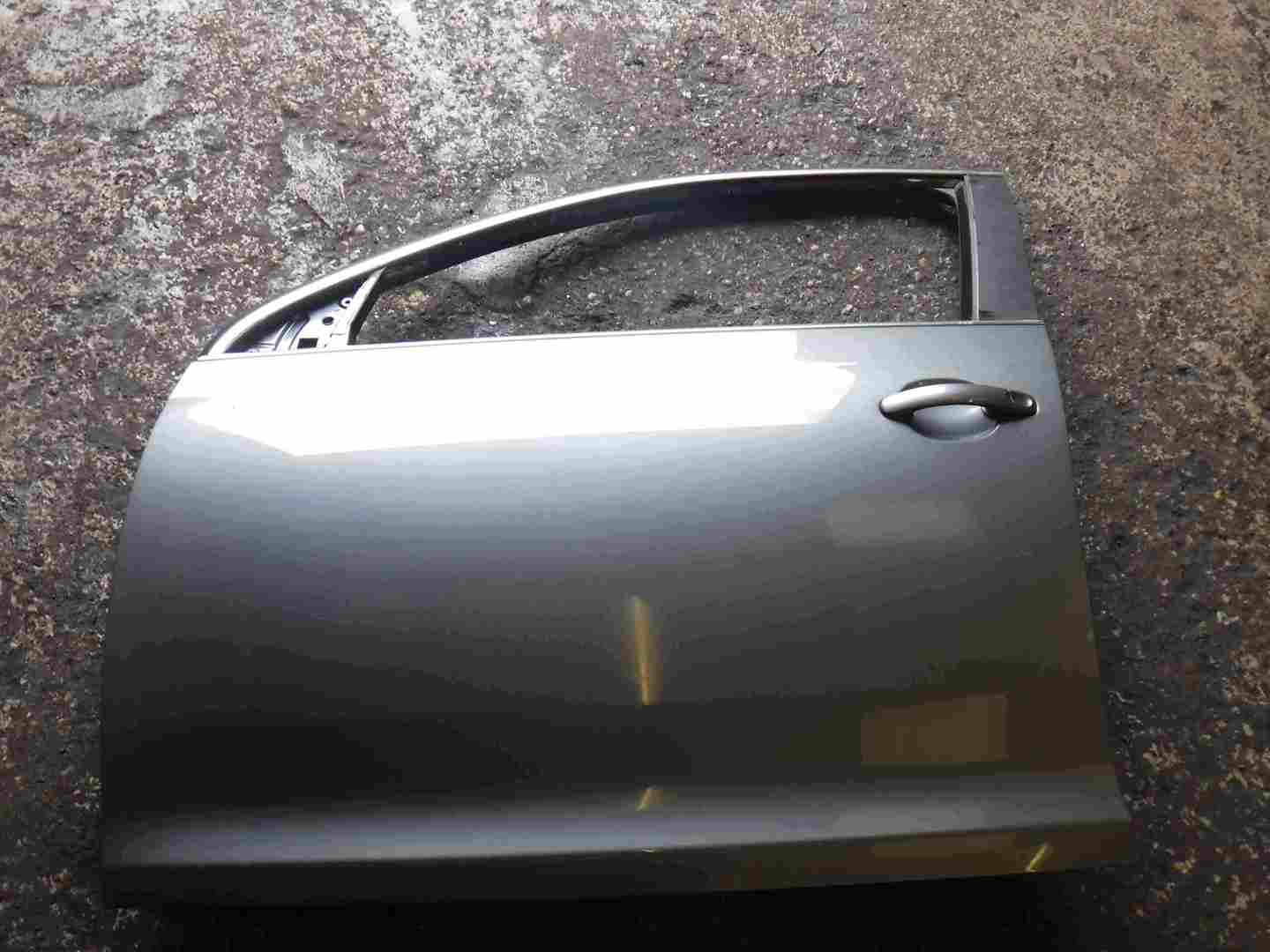 Volkswagen Jetta 2005-2011 A5 Passenger NSF Front Door Grey LD7X