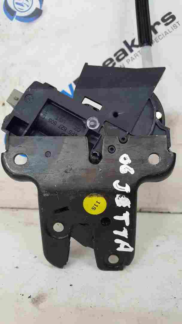Volkswagen Jetta A5 20052011 Boot Catch Locking Mechanism 4F5827505c
