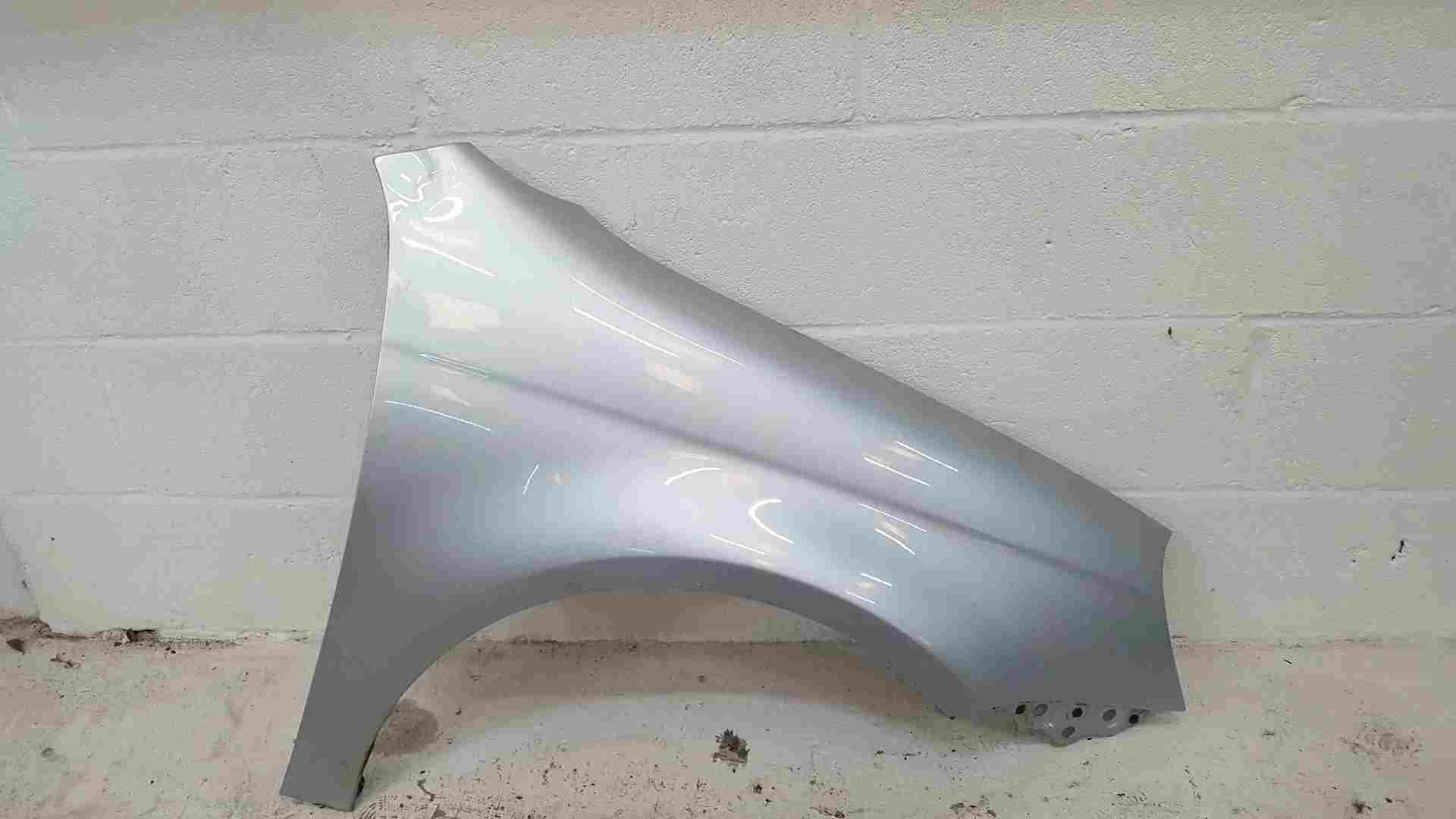 Volkswagen Jetta A5 2005-2011 Drivers OSF Front Wing Panel Silver La7w