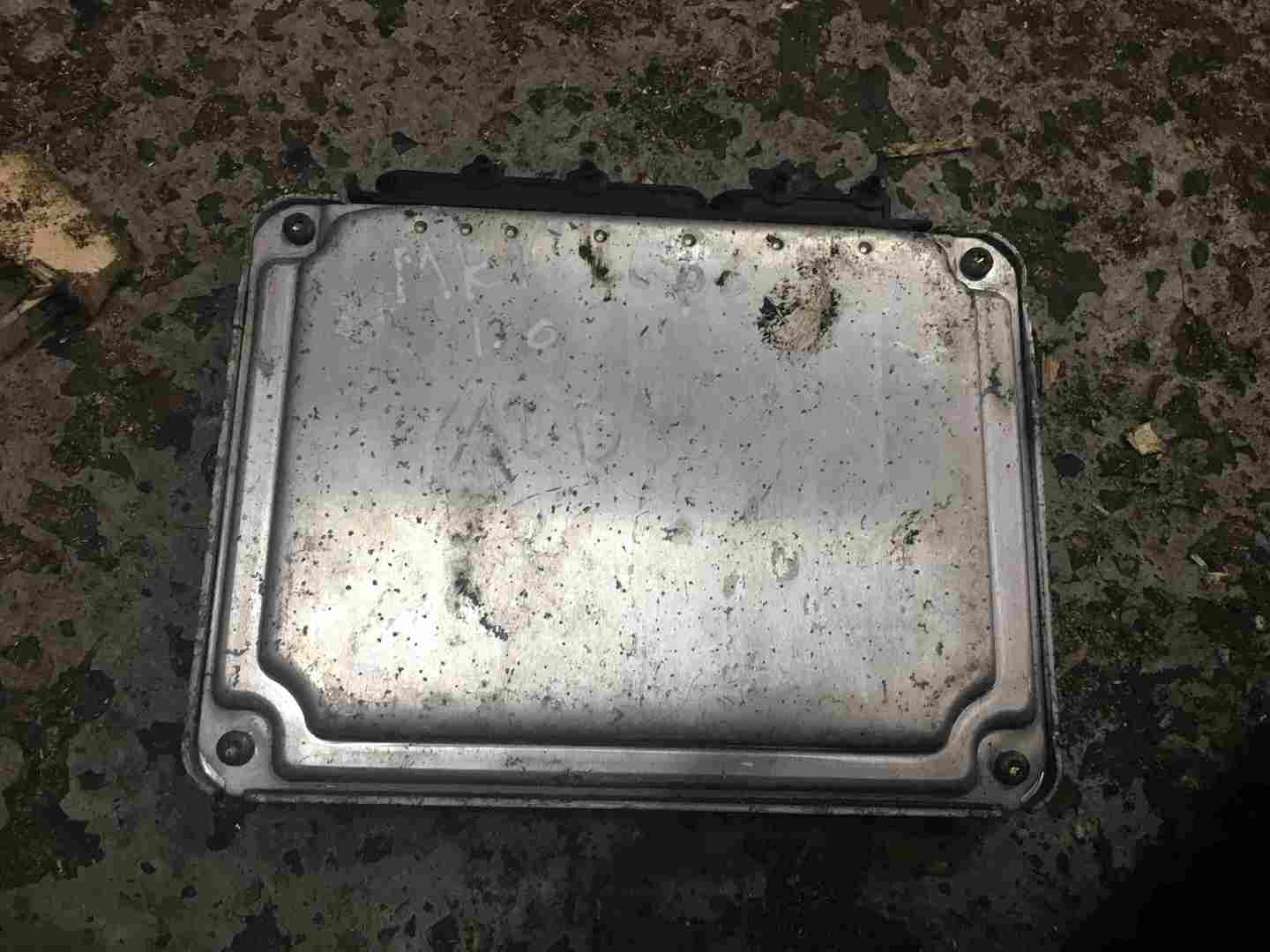 Volkswagen Lupo 1998-2005 1.0 Engine Control Unit ECU Computer 030906032D