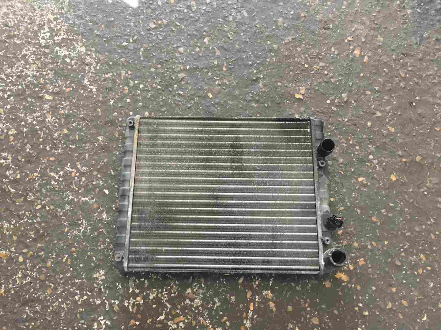 Volkswagen Lupo 1998-2005 1.7 SDi Radiator Rad 6N0121201