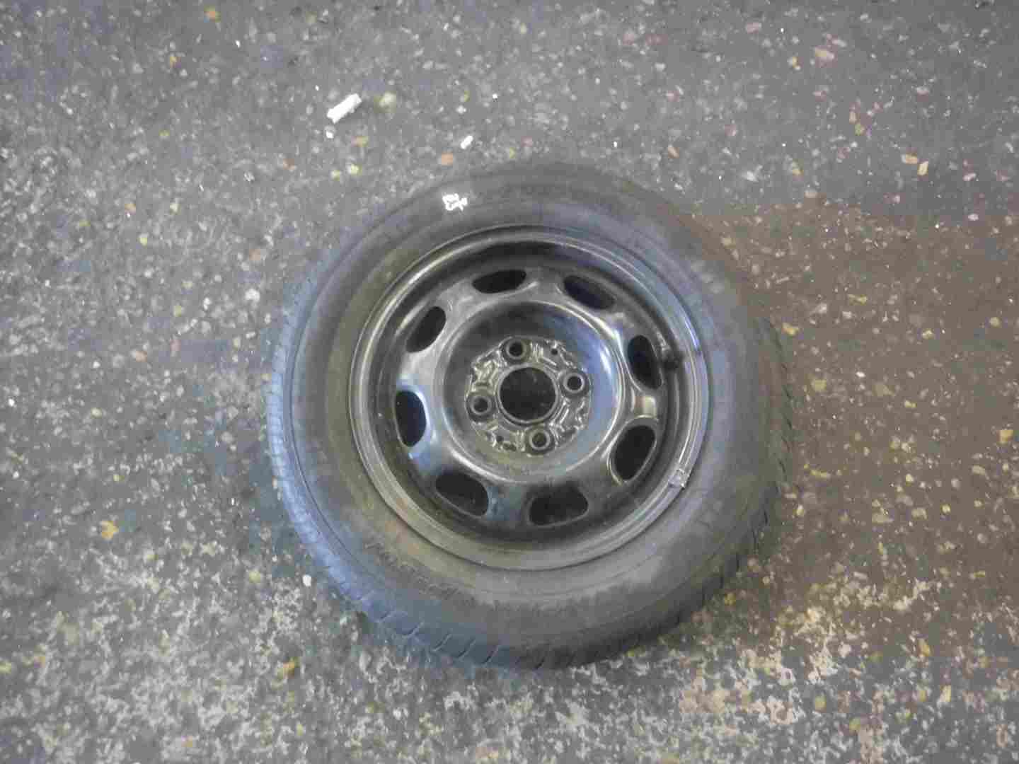 Volkswagen Lupo 1998-2005 Steel Wheel Rim + Tyre 175 65 13 7mm Tread