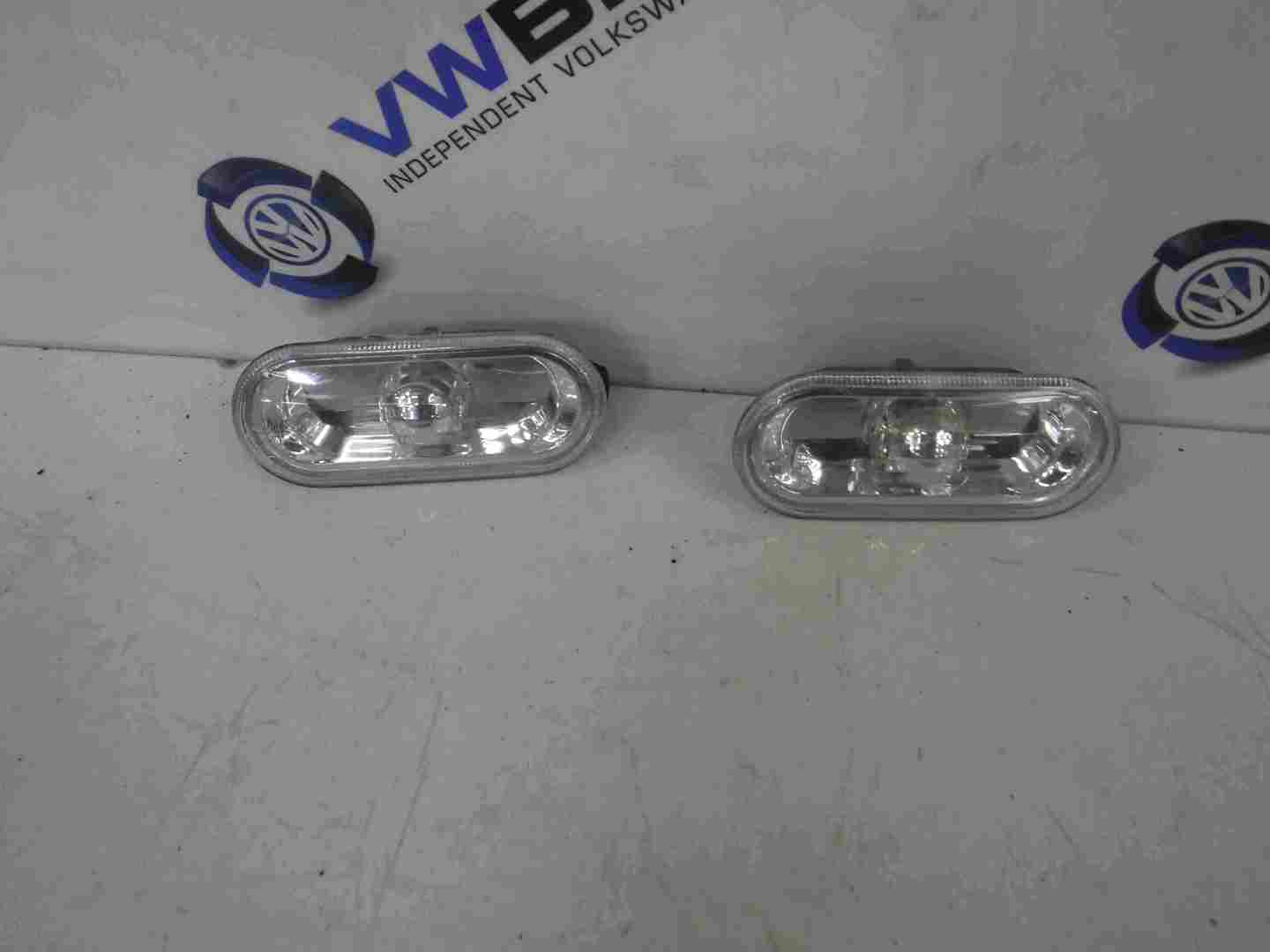 Volkswagen Passat 2001-2005 B5.5 Indicator Side Repeater Pair