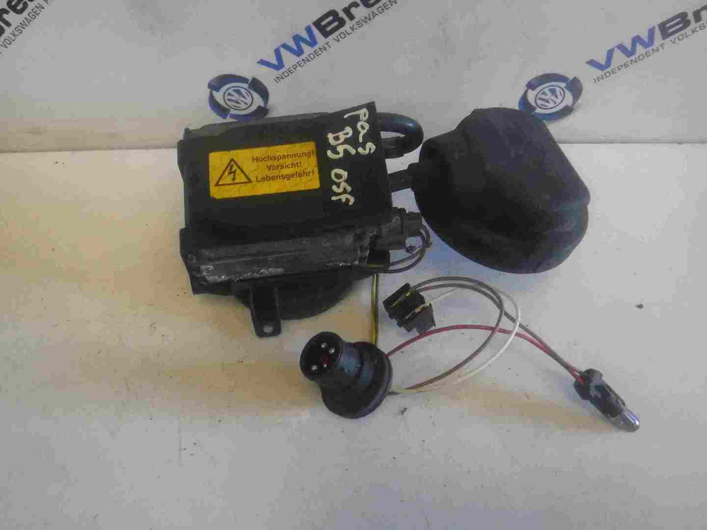 Volkswagen Passat B5 1996-2000 Drivers OSF Front Seat Belt