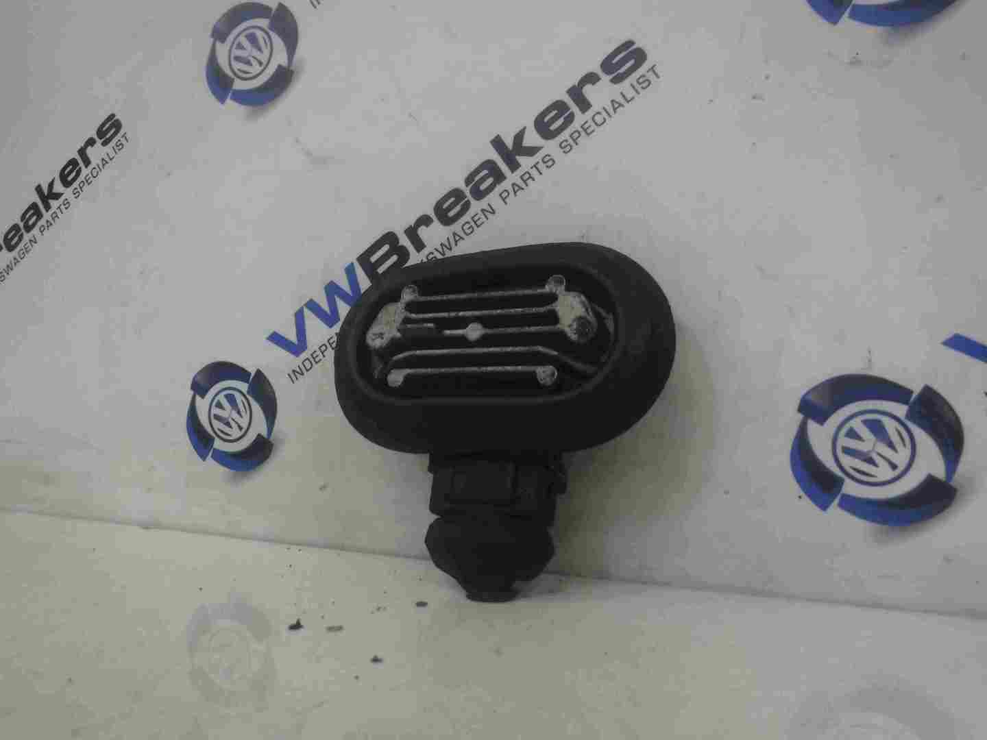 Volkswagen Passat B5 1996-2000 Ignition Control Unit 8D0905351