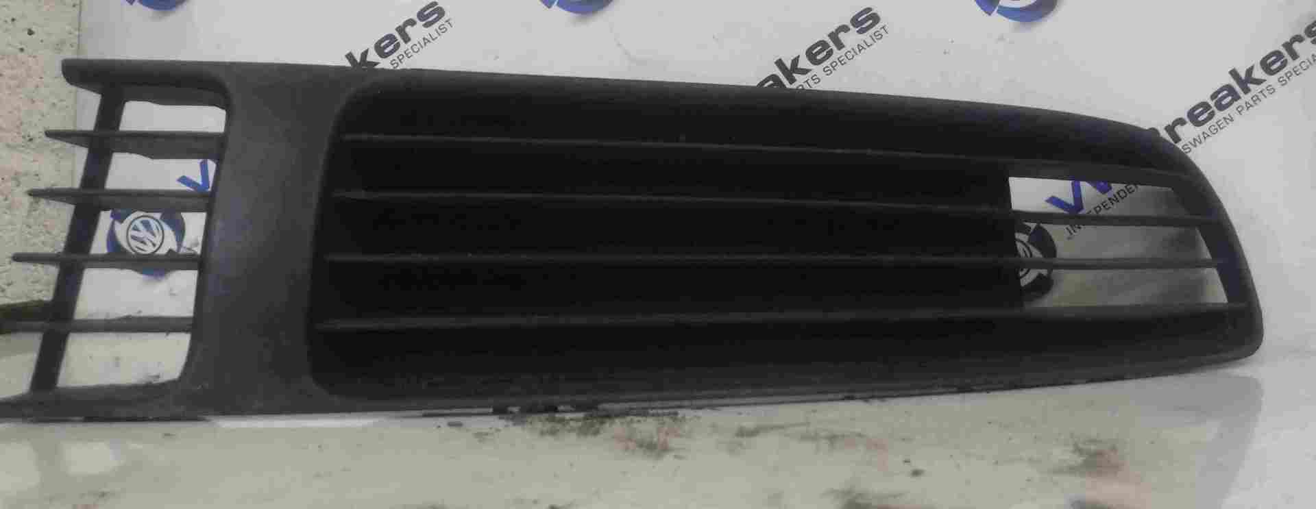 Volkswagen Passat B5 1996-2000 Passenger NSF Front Bumper Lower Grill Insert