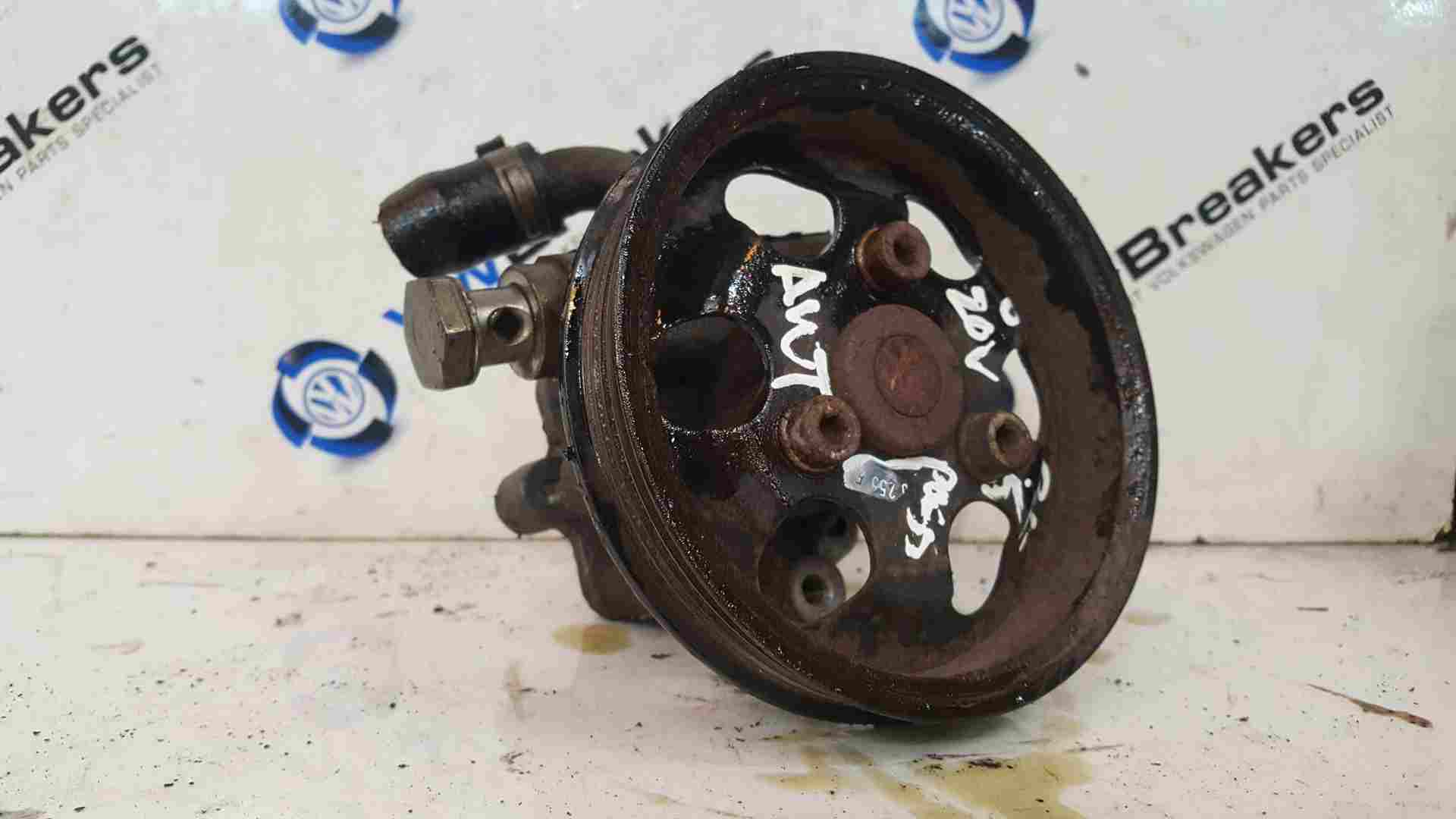 Volkswagen Passat B5.5 2001-2005 1.8 T Power Steering Pump 8D0145156l