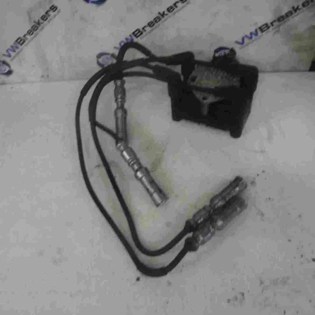 Volkswagen Passat B5.5 2001-2005 2.0 8v Ignition Coil Pack + Leads AZM