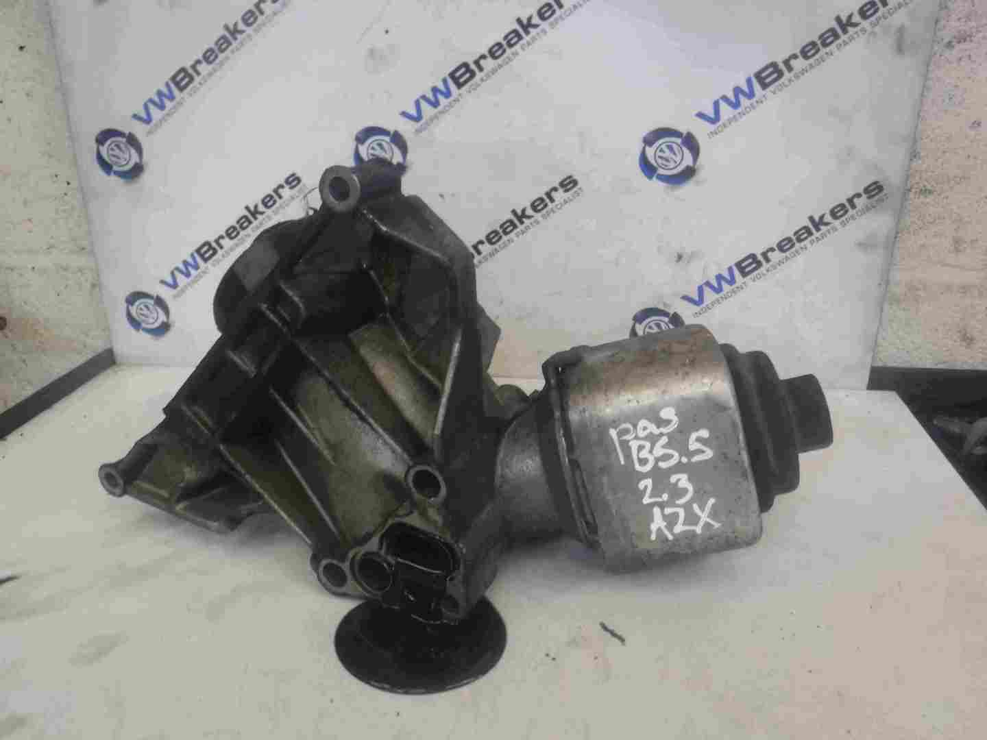 Volkswagen Passat B5.5 20012005 2.3 Oil Filter Housing Cooler AZX