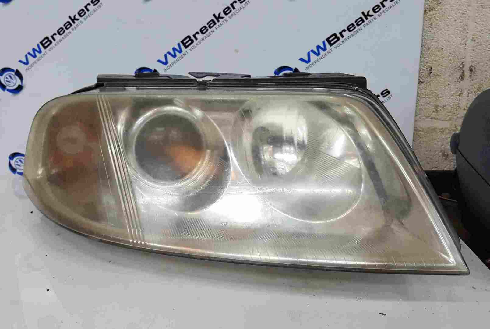 Volkswagen Passat B5.5 2001-2005 Drivers OSF Front Headlight 3B0941016AP