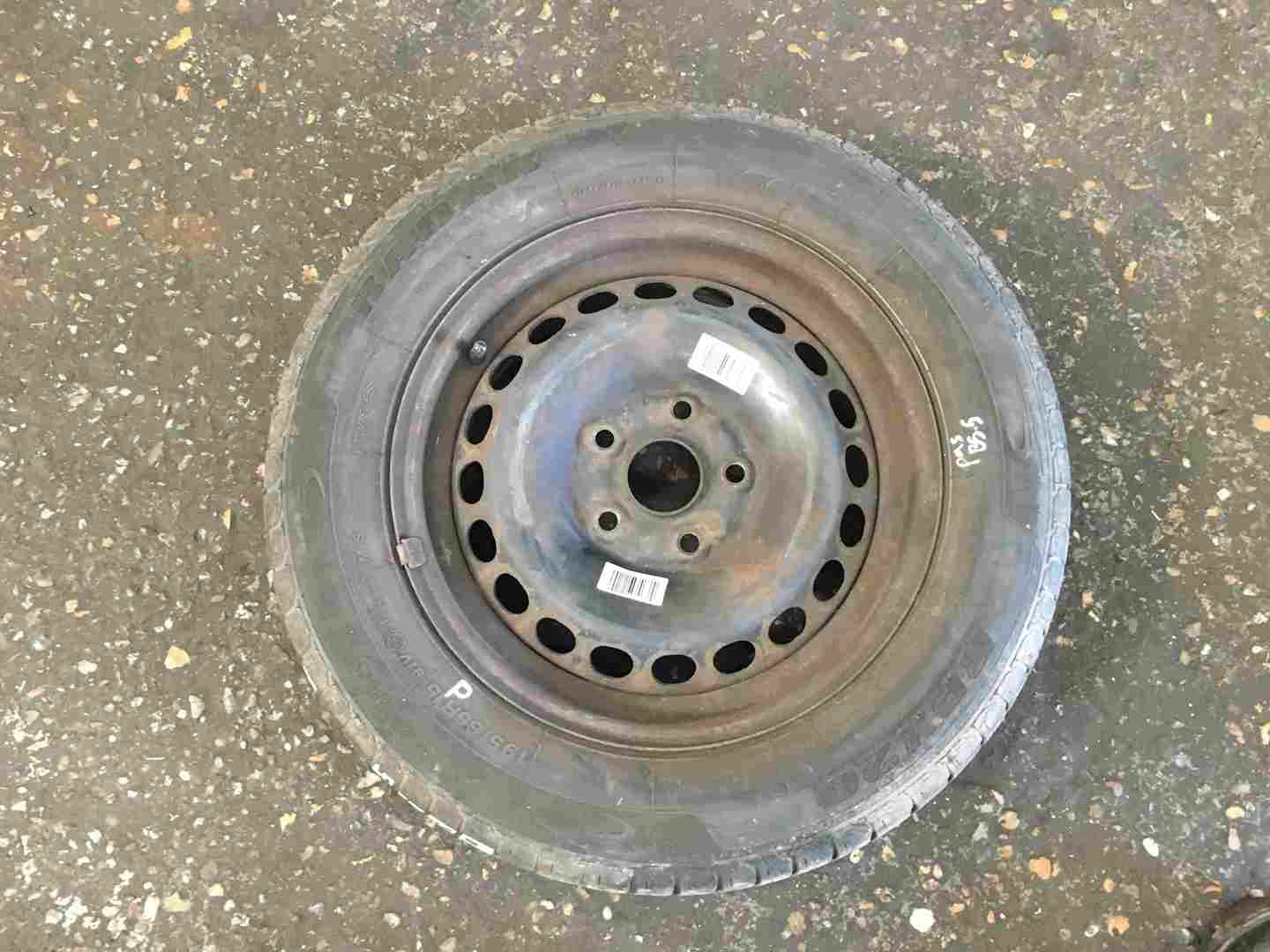 Volkswagen Passat B5.5 2001-2005 Spare Steel Wheel + Tyre 195 65 15 5mm Tread