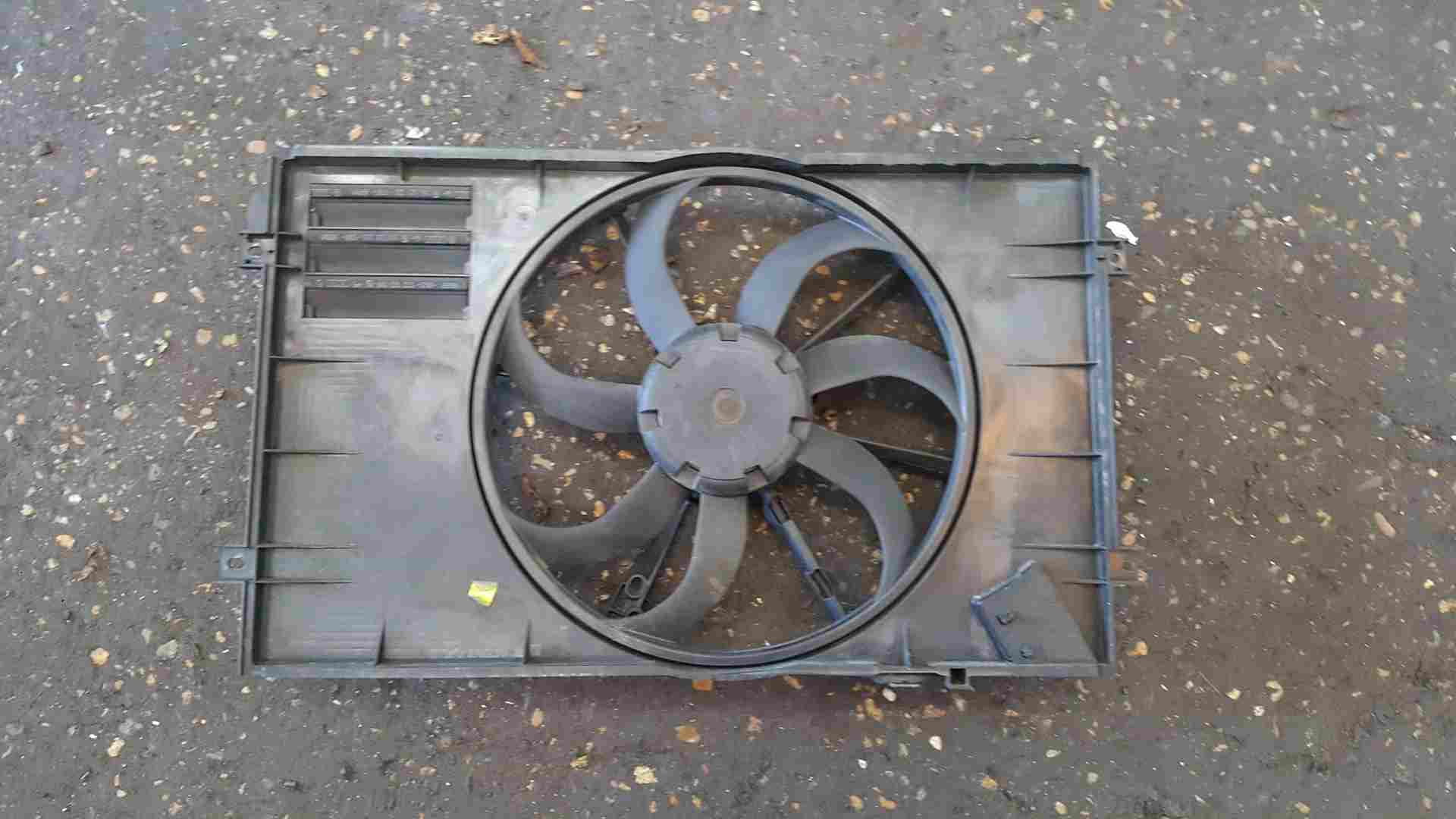 Volkswagen Passat B6 2005-2010 1.9 TDI Radiator Cooling FAN 1k0959455ef