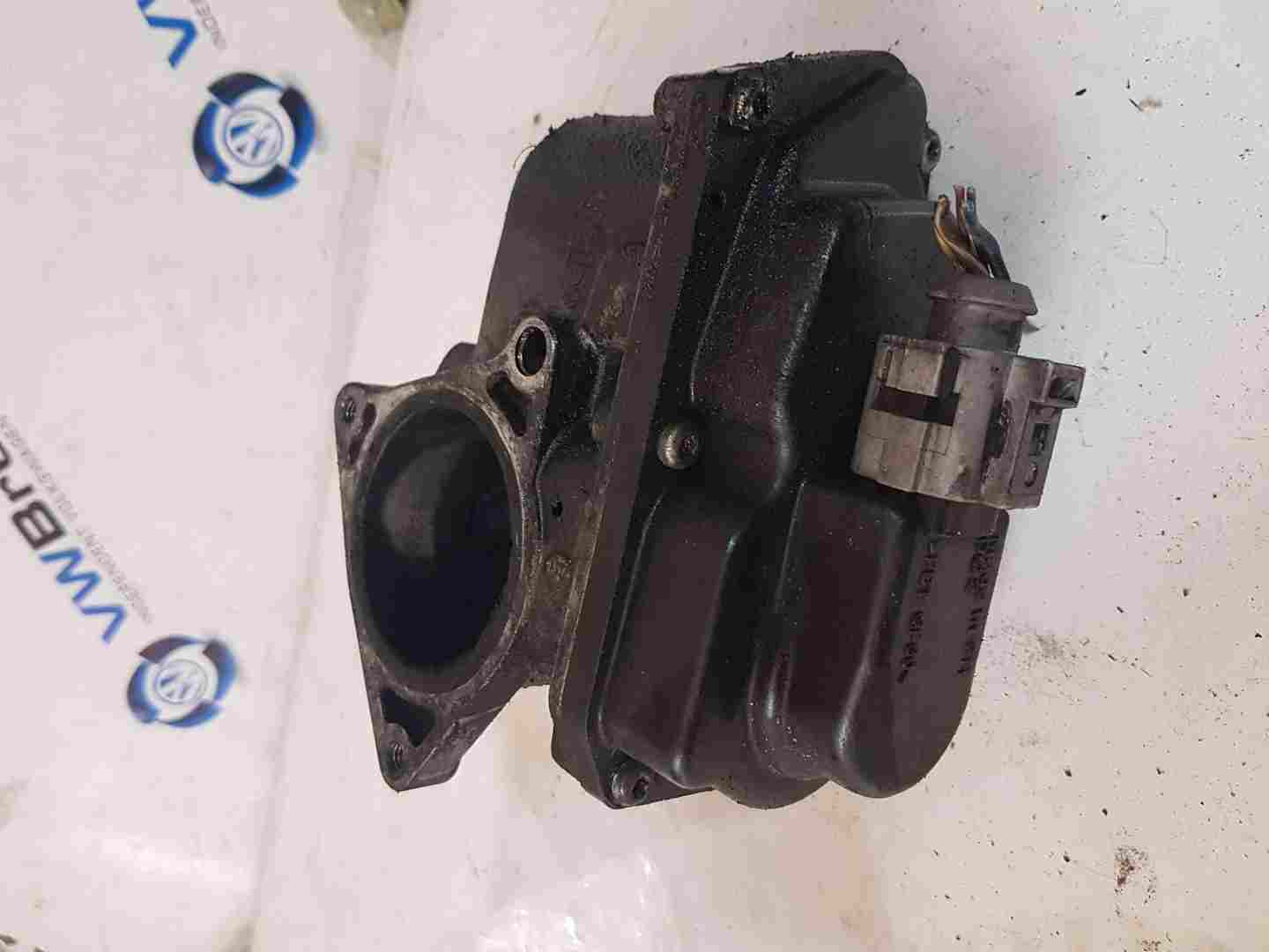 Volkswagen Passat B6 2005-2010 2.0 TDI Egr Valve Cbab