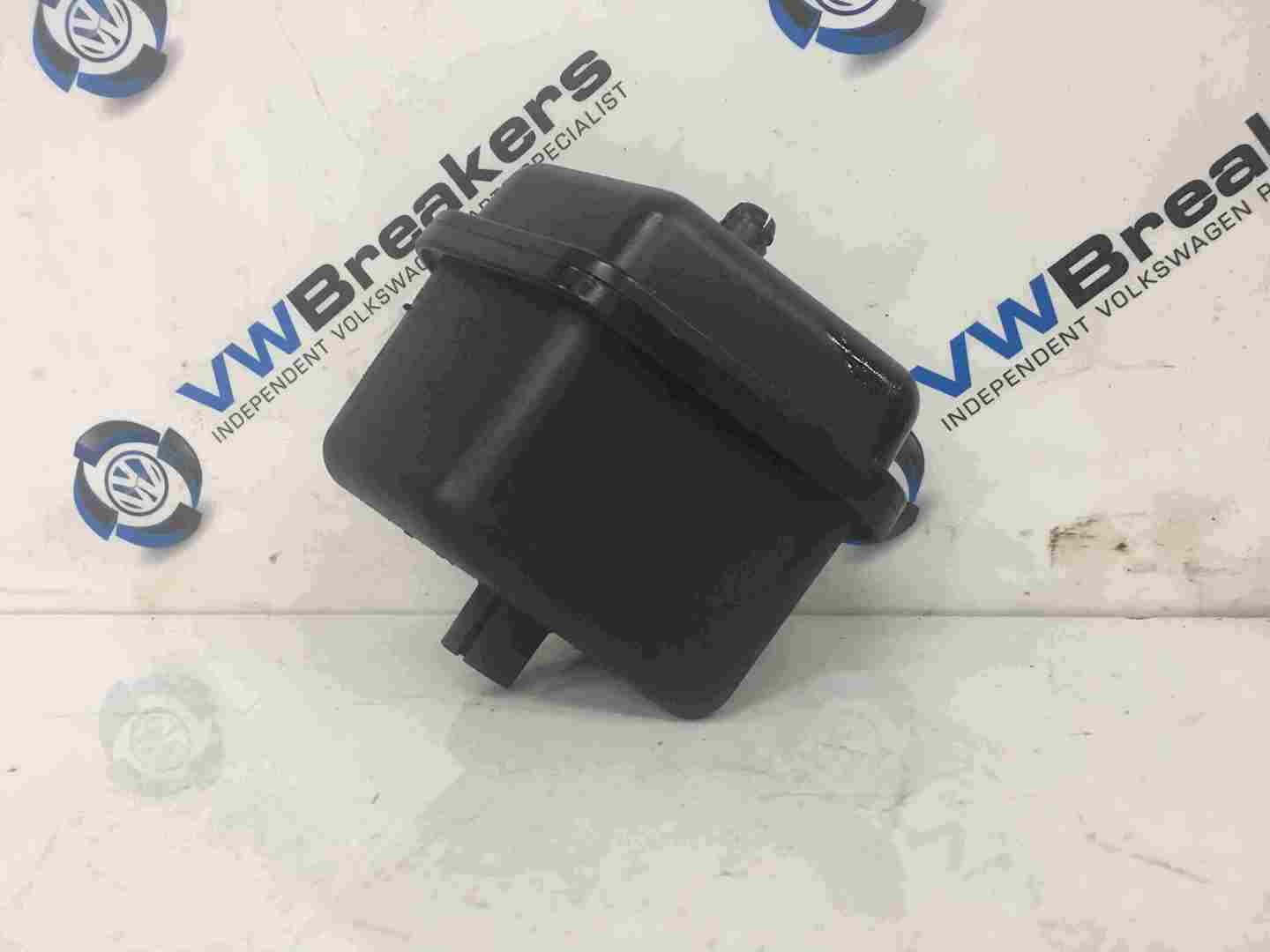 Volkswagen Passat B6 2005-2010 2.0 TDi Vacuum Canister Reservoir Valve Hose Tank