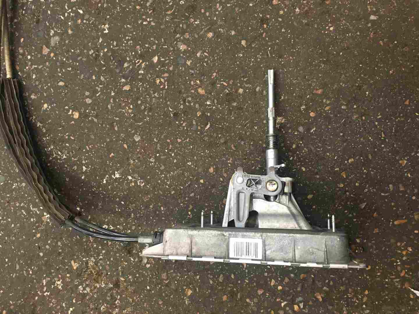 Volkswagen Passat B6 2005-2010 6 Speed Gearstick Mechanism + Cables Linkages