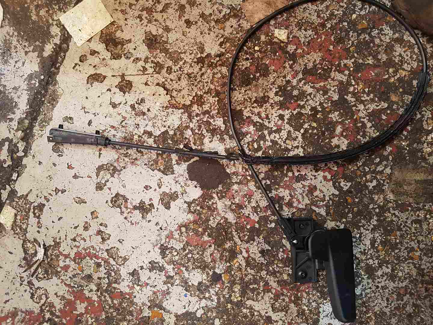Volkswagen Passat B6 2005-2010 Bonnet Cable Mechanism