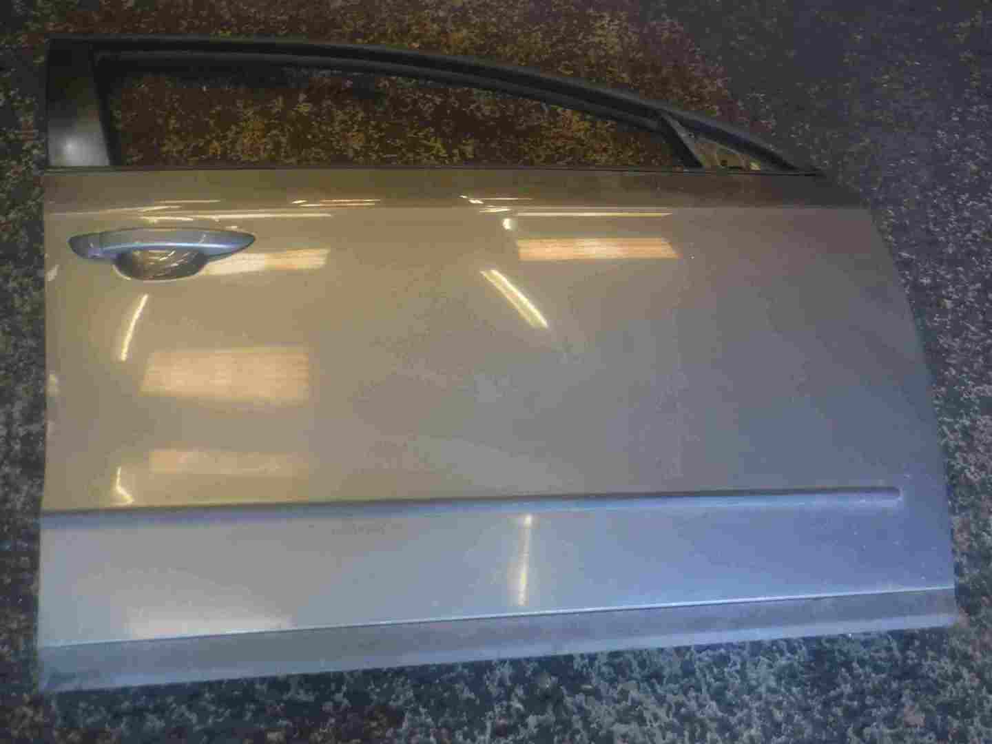 Volkswagen Passat B6 2005-2010 Drivers OSF Front Door Grey LA7T