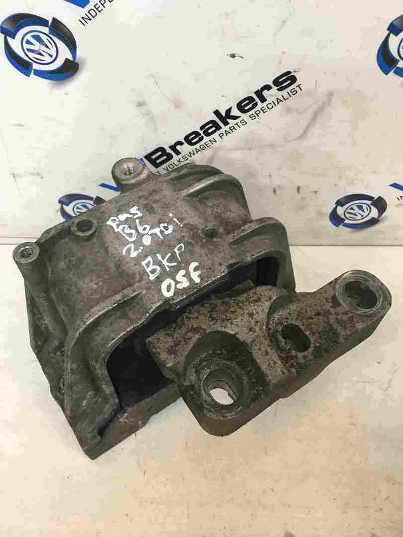 Volkswagen Passat B6 2005-2010 Drivers OSF Front Engine Mount 1K0199262