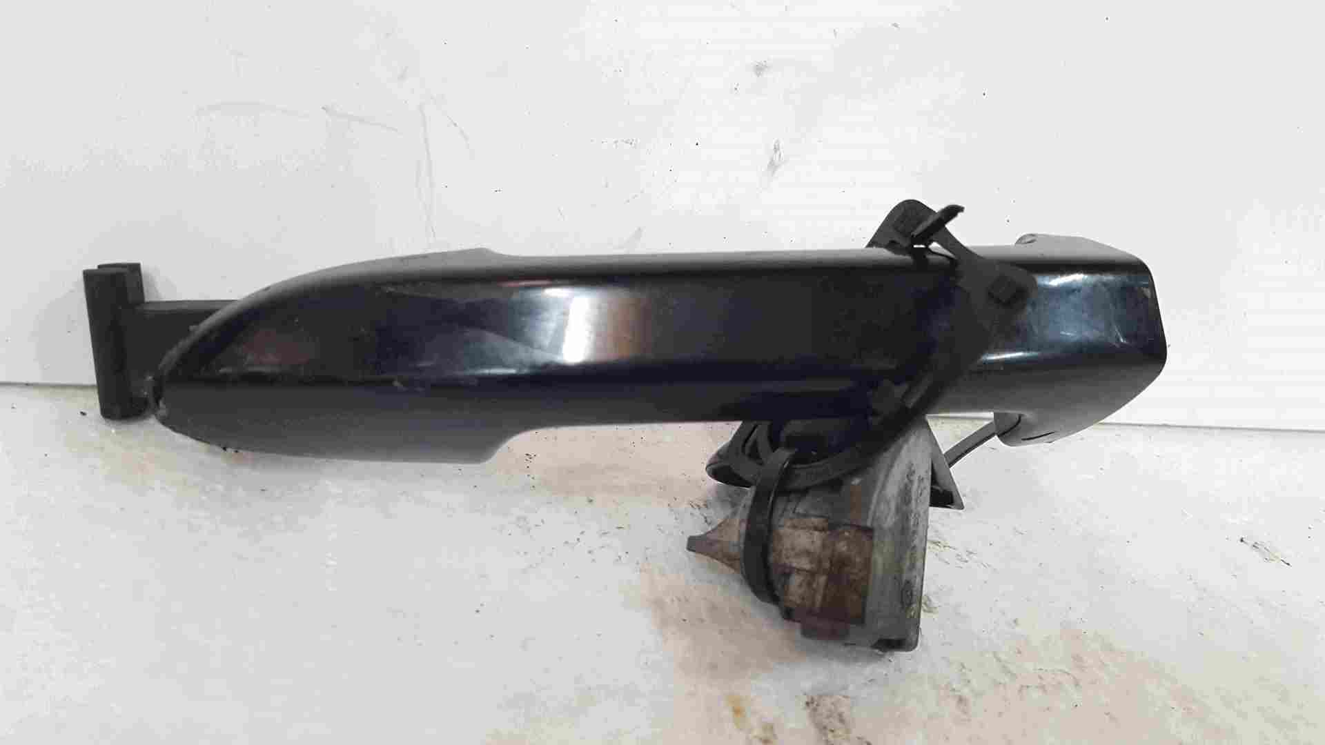 Volkswagen Passat B6 2005-2010 Drivers OSR Rear Door Handle Black LC9X