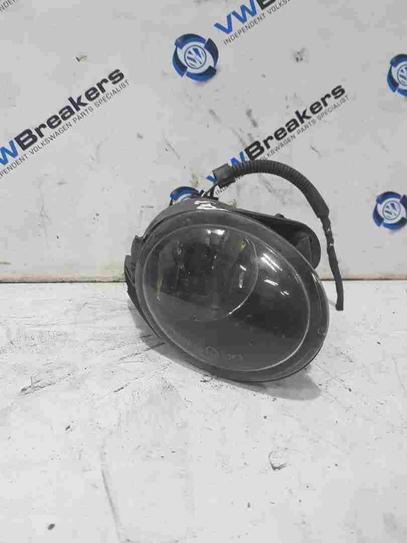Volkswagen Passat B6 2005-2010 FOG Light NSF Passenger Side