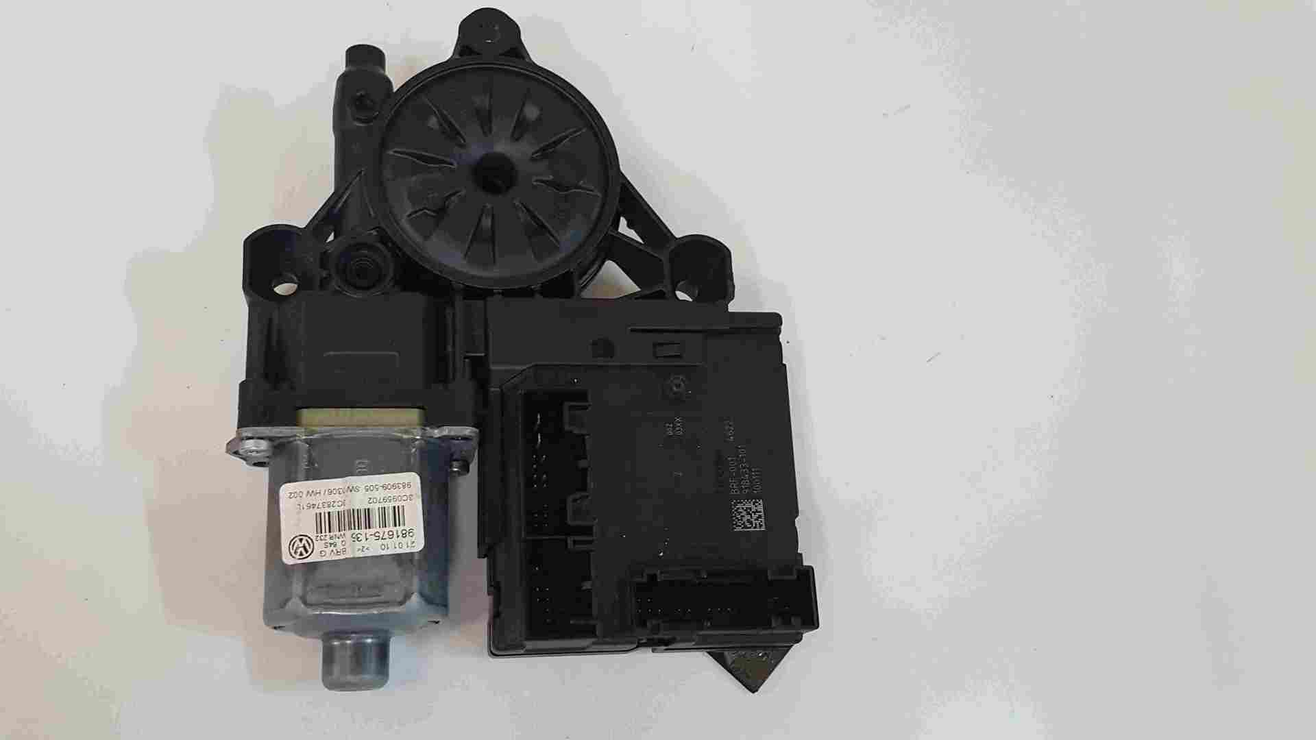 Volkswagen Passat B6 2005-2010 Passenger NSF Front Window Motor 3C0959702