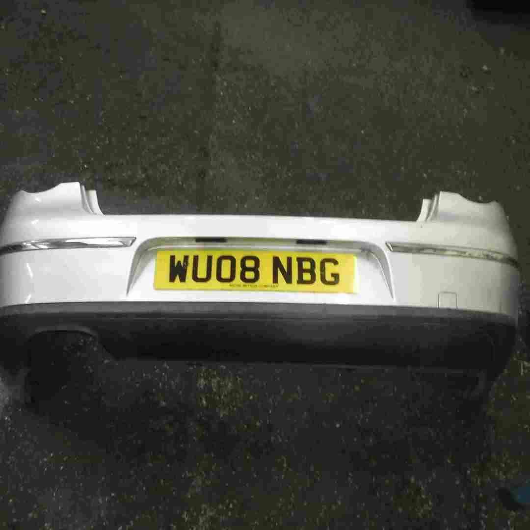 Volkswagen Passat B6 2005-2010 Rear Bumper Silver LA7W