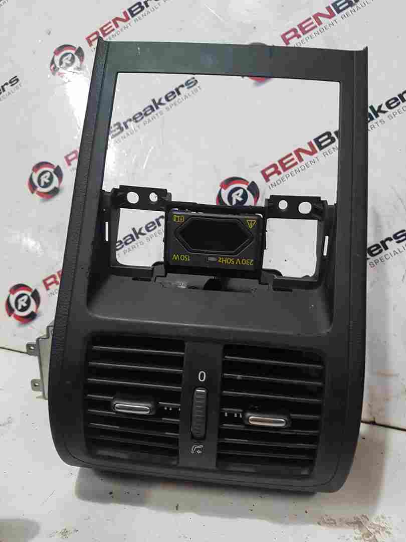 Volkswagen Passat B6 2005-2010 Rear Centre Heater Vents Voltage Converter