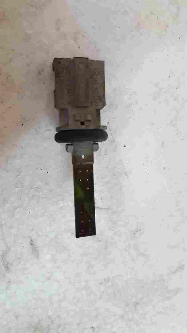 Volkswagen Passat B6 2005-2010 Temperature Sensor 1K0907543F