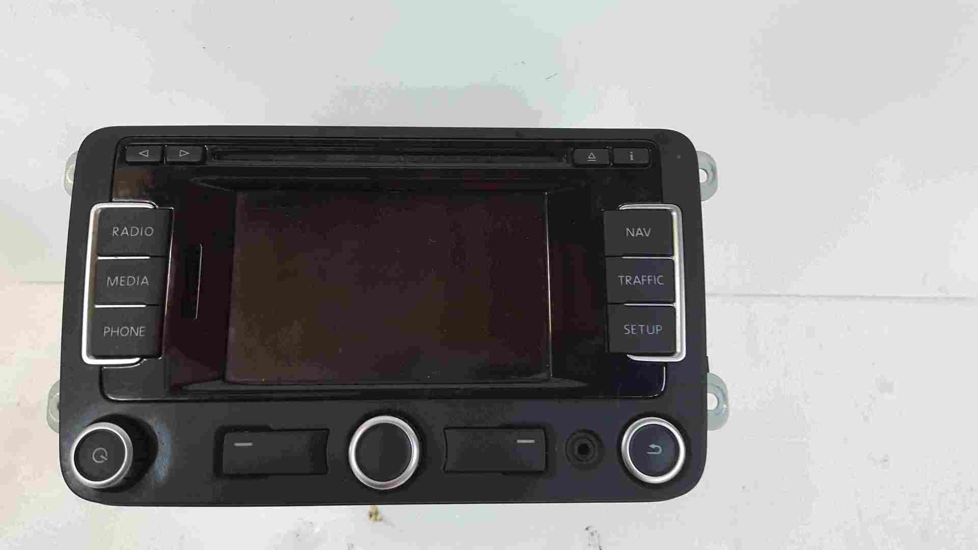 Volkswagen Passat B6 Caddy Golf 2005-2010 Sat Nav Radio Unit AUX 3C0035270