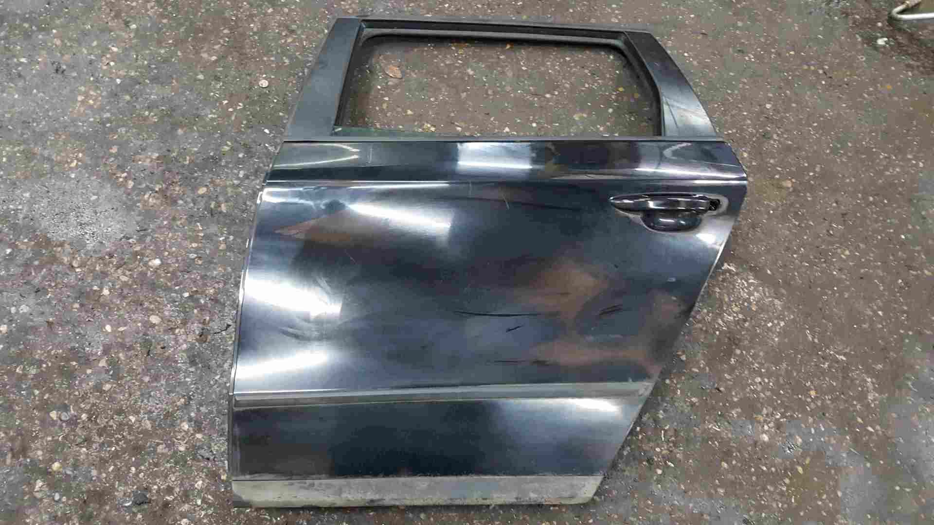 Volkswagen Passat B6 Estate 2005-2010 Passenger NSR Rear Door Black L041