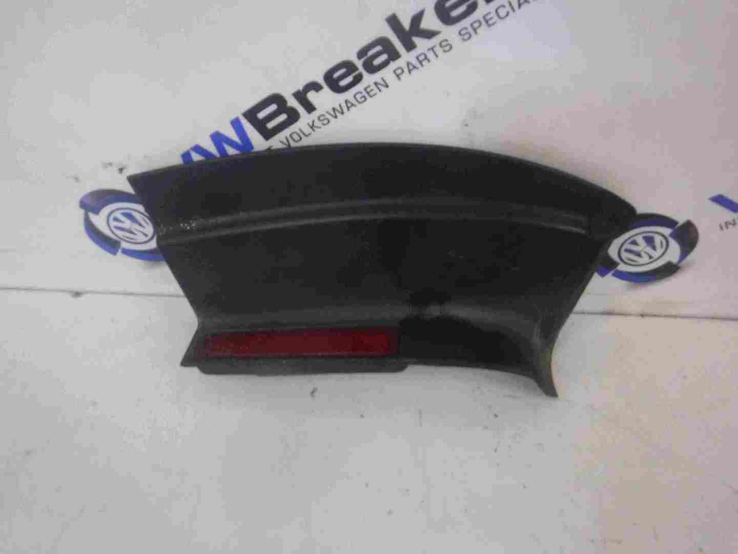 Volkswagen Passat B6 Estate 2005-2010 Passenger NSR Rear Light Tail Gate Cover